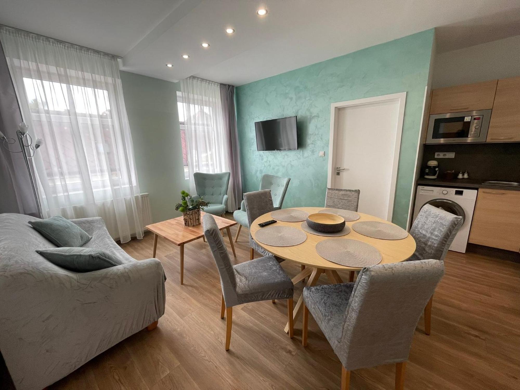 Apartmany Jasmin Liberec Exterior photo